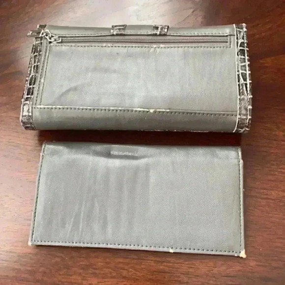 Guess Wallet & Cheque Book Holder Grey Faux Leather Vegan Croc Embossed - Picture 15 of 16